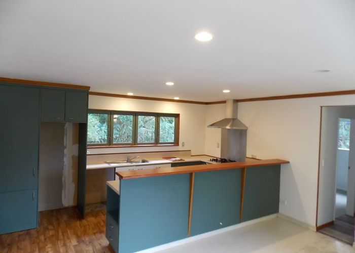  at 90 Percy Dyett Drive, Karori, Wellington, Wellington