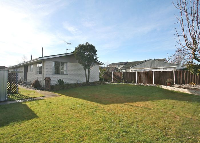  at 3 Cintra Place, Casebrook, Christchurch
