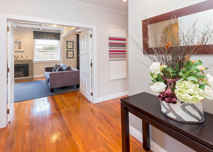  at 9 Evesham Avenue, Glendowie, Auckland