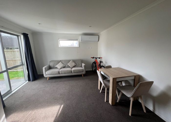  at 33 Sandleigh Road (Room B), Hamilton Lake, Hamilton, Waikato
