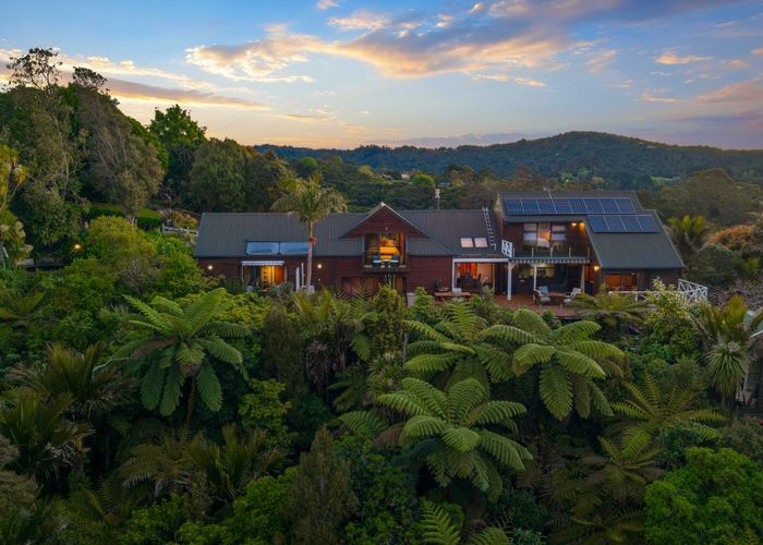  at 33 Puketaha Road, Swanson, Waitakere City, Auckland