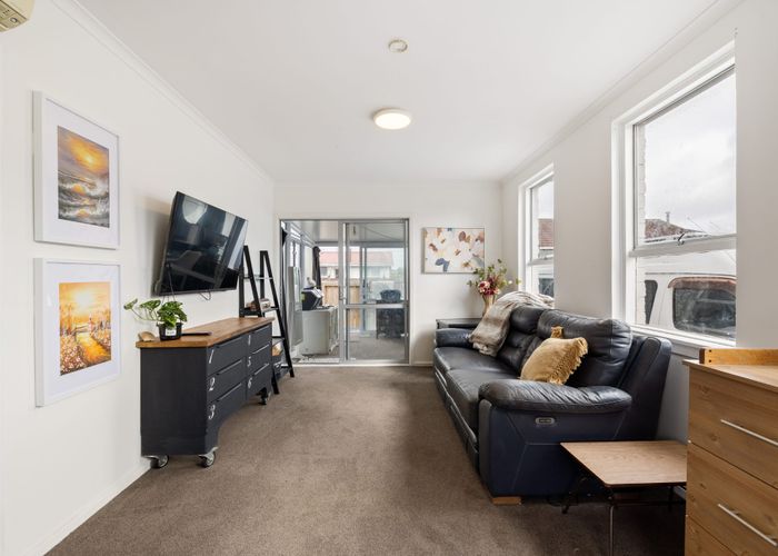  at 2/374B Pages Road, Aranui, Christchurch City, Canterbury