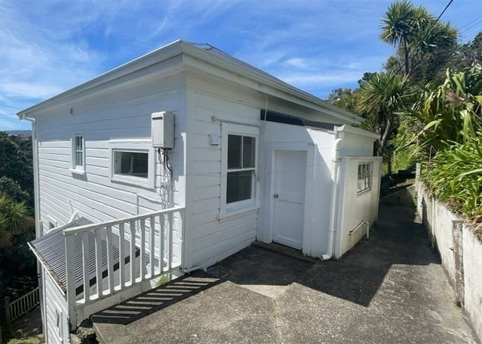  at 37 Raroa Road, Kelburn, Wellington, Wellington