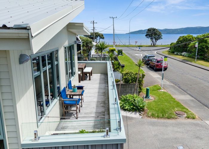  at 4 Tahi Road, Paraparaumu Beach, Paraparaumu