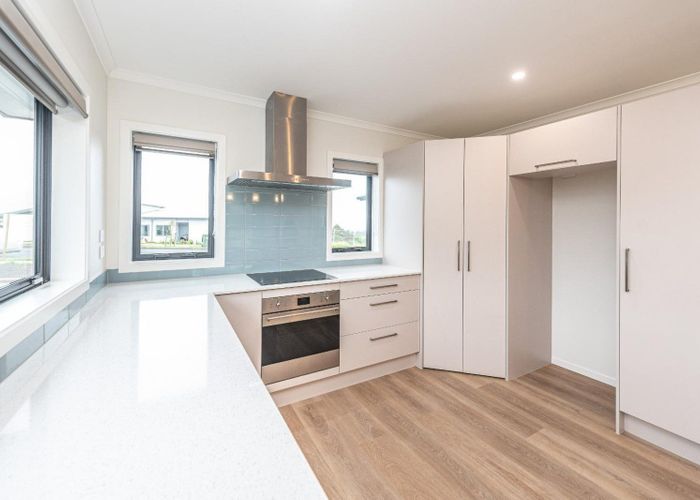  at 32 Tirimoana Place, Otamatea, Whanganui, Manawatu / Whanganui