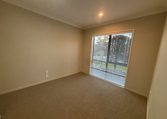  at 208 Kyle Road, Greenhithe, Auckland
