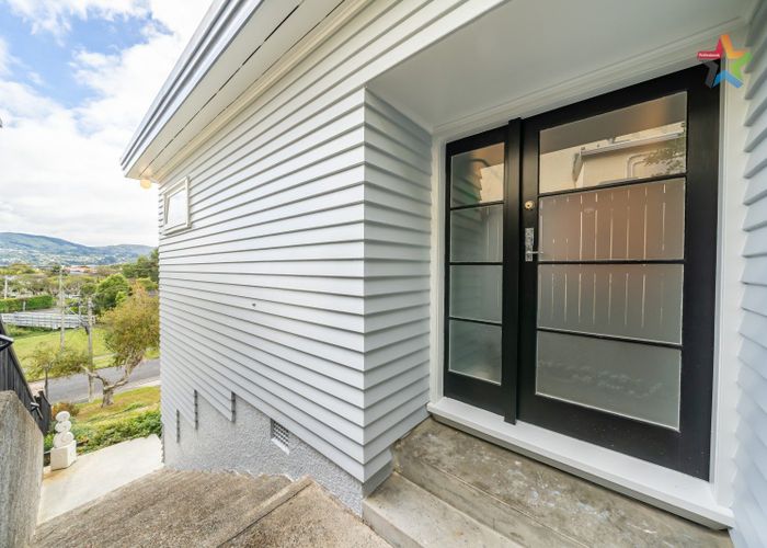  at 27 Wyndrum Avenue, Waterloo, Lower Hutt, Wellington