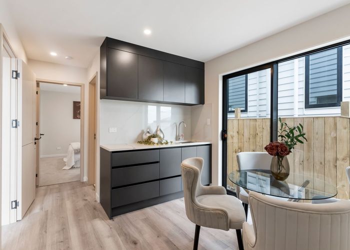  at 14 Glann Lane, Flat Bush, Manukau City, Auckland