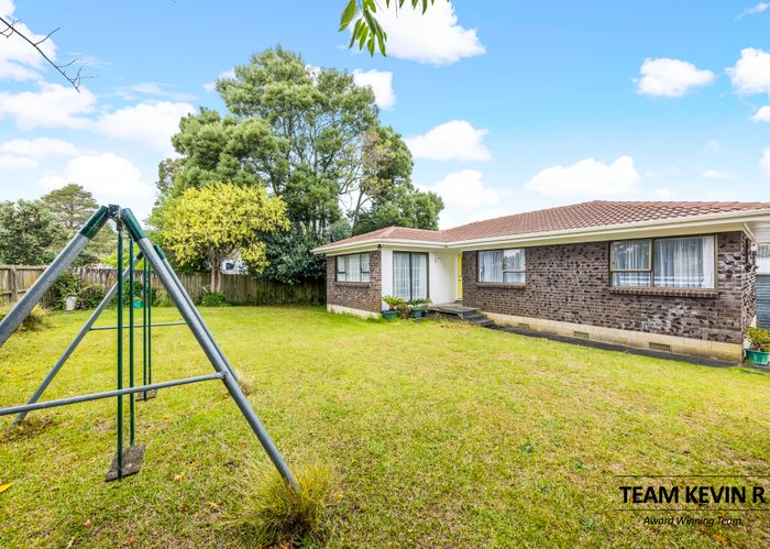  at 2 Redcrest Avenue, Red Hill, Papakura