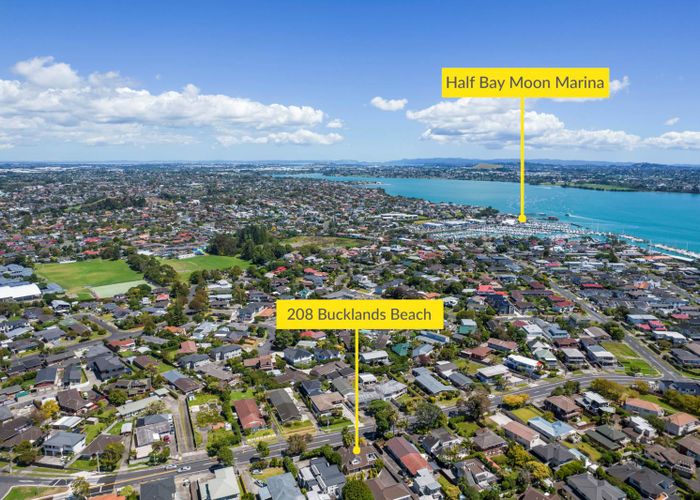  at 2/208 Bucklands Beach Road, Bucklands Beach, Auckland