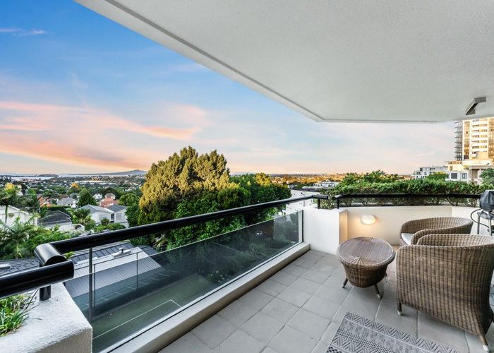  at 2E/406 Remuera Road, Remuera, Auckland