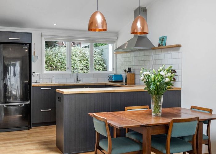  at 1/89B Te Kawa Road, Greenlane, Auckland City, Auckland