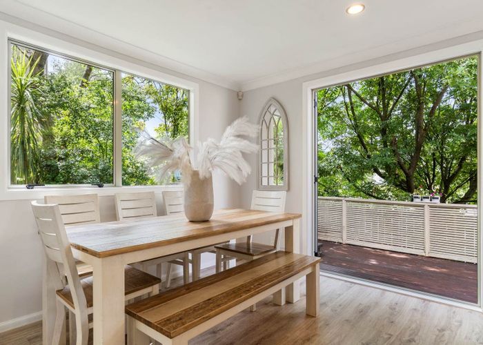  at 2/12 Belle Verde Drive, Sunnynook, Auckland