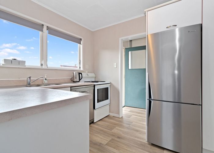  at 33 Glamis Avenue, Dinsdale, Hamilton, Waikato