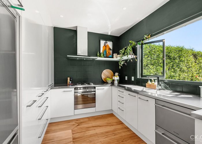  at 55 Trafalgar Street, Waterloo, Lower Hutt, Wellington