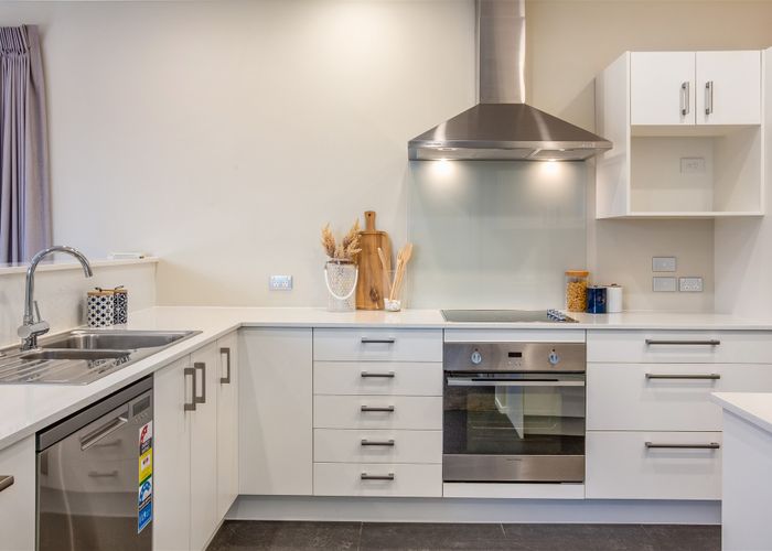  at 13 Tasman Close, Aotea, Porirua
