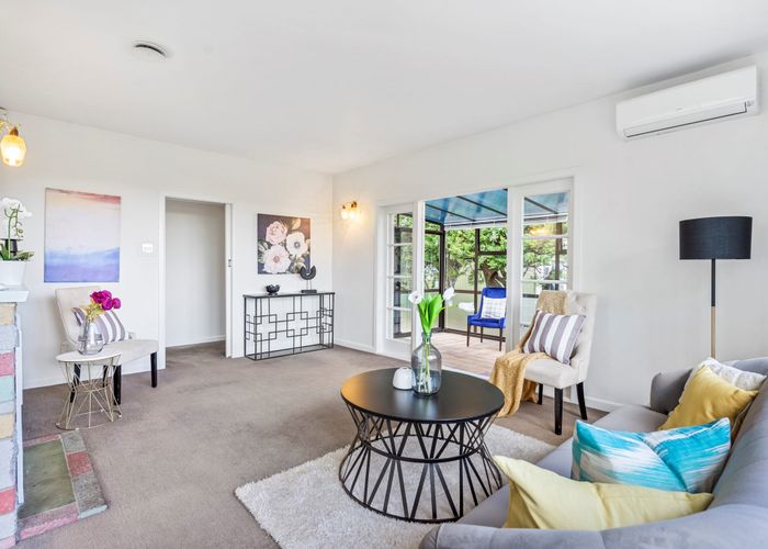  at 1/236 Rangatira Road, Beach Haven, Auckland