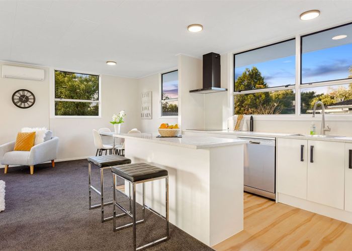  at 7 Serwayne Place, Sunnyvale, Auckland