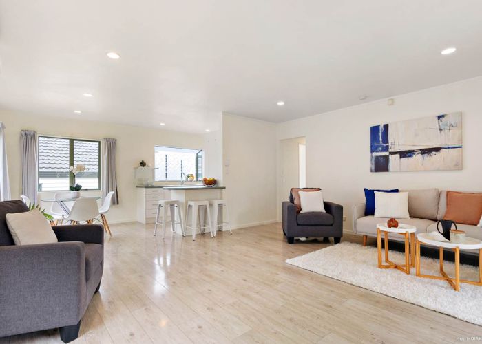  at 30 Loughanure Place, Massey, Waitakere City, Auckland