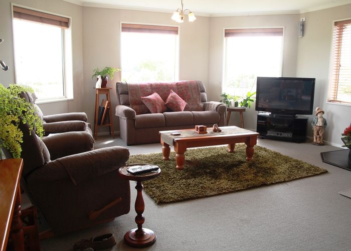  at 35 Blue Cliffs Road, St Andrews