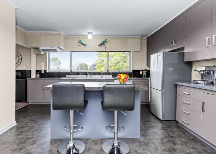  at 24 Anderson Road, Taradale, Napier