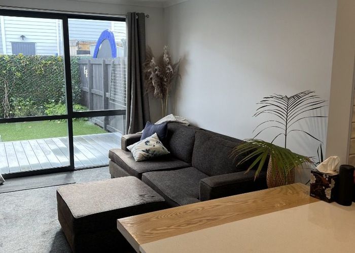  at 18 Bellbird Street, Papakura, Papakura