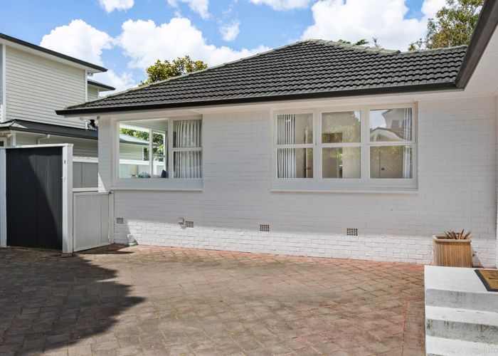  at 1A/35A Wheturangi Road, Greenlane, Auckland City, Auckland