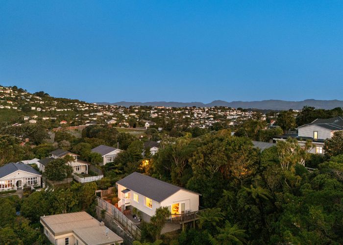  at 55 Nottingham Street, Karori, Wellington, Wellington