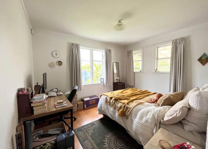  at 9 Moata Road, One Tree Hill, Auckland