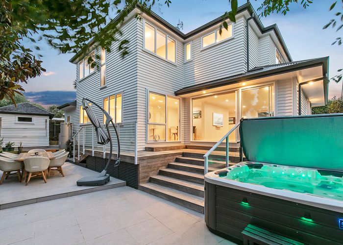  at 34 Ambury Road, Mangere Bridge, Auckland