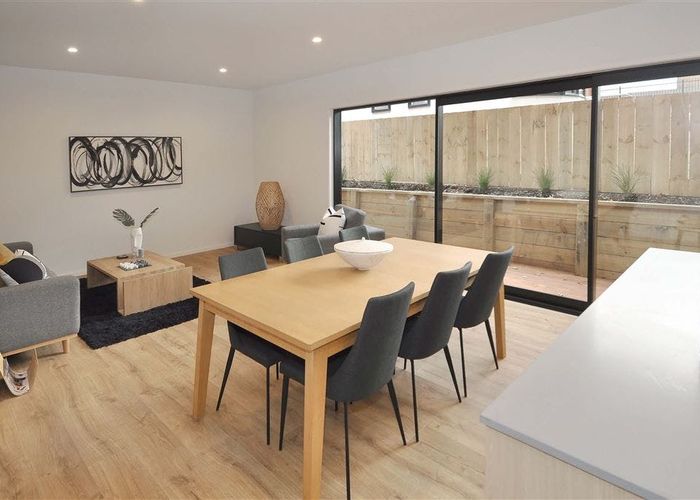  at 1/125 Tristram Street, Hamilton Central, Hamilton