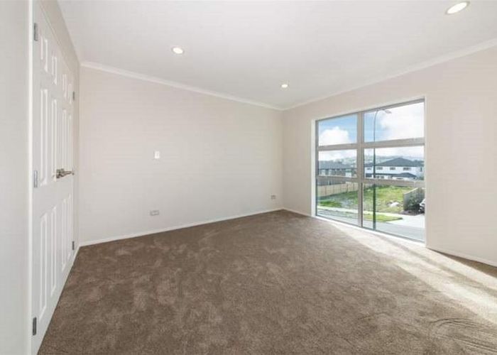  at 9 Tinaku Road, Flat Bush, Auckland