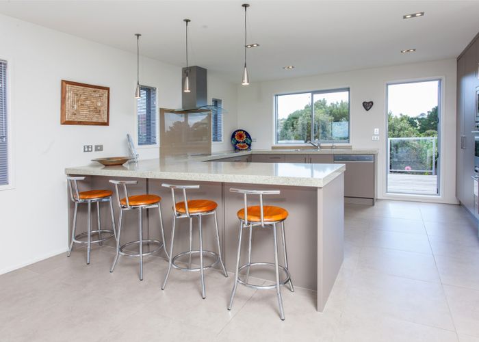  at 6 Dickson Road, Surfdale, Waiheke Island