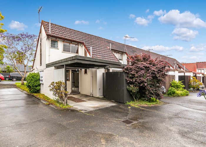  at 3/4 Burt Road, Mount Wellington, Auckland
