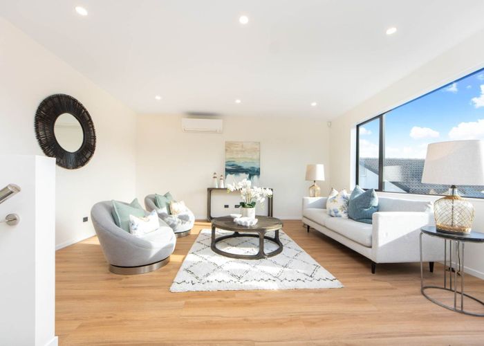  at 13D Rock Isle Road, Torbay, North Shore City, Auckland