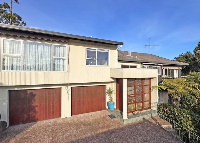  at 8 Langstone Place, Chatswood, North Shore City, Auckland