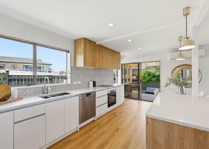  at 34B Majesty Pl, Half Moon Bay, Manukau City, Auckland