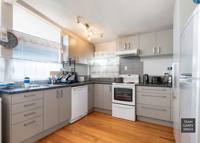  at 20 Swallow Drive, Manurewa, Manukau City, Auckland