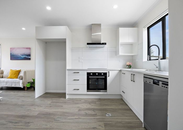  at 49B Bernard Street, Mount Wellington, Auckland