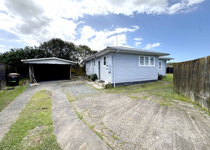 at Mangere East, Manukau City, Auckland