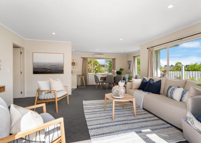  at 43 Weggery Drive, Waikanae Beach, Waikanae