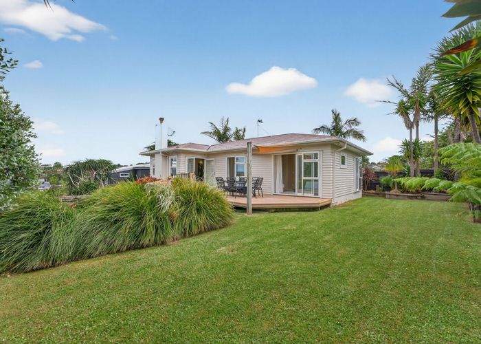  at 29 Peter Terrace, Castor Bay, North Shore City, Auckland