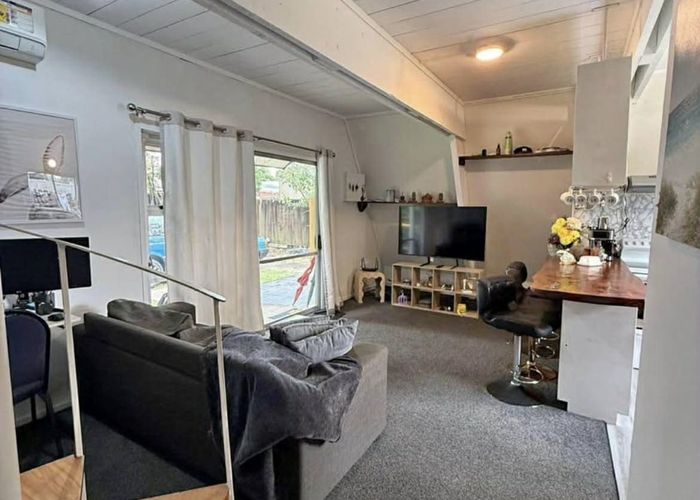  at 7D June Place, Hamilton East, Hamilton, Waikato