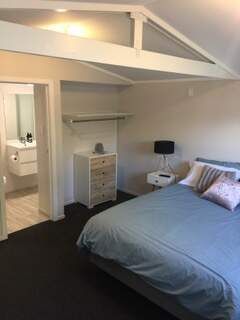  at 14 Normandy Ave Room E, Melville, Hamilton, Waikato