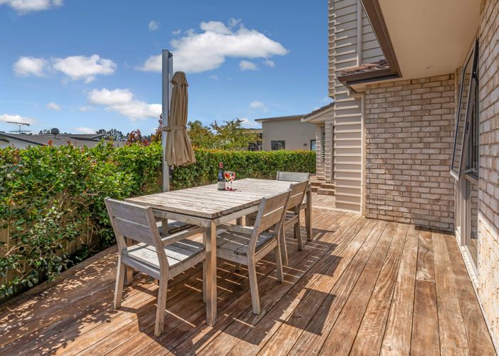  at 10 Aldon Lane, The Gardens, Auckland