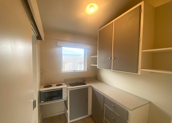  at 7/206 Hastings Street East, Waltham, Christchurch City, Canterbury