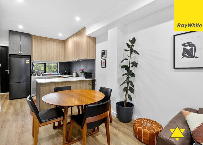  at 13 Parkwood Avenue, New Lynn, Waitakere City, Auckland