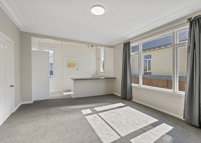  at 48 Royal Crescent, Saint Kilda, Dunedin, Otago