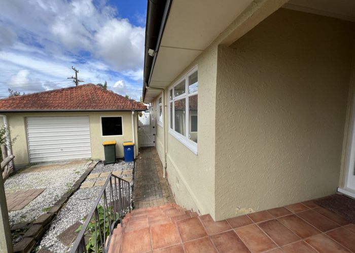  at 5 Quebec Road, Milford, North Shore City, Auckland
