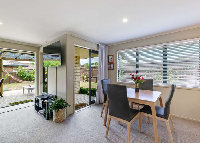  at 2 Eagle Street, Welcome Bay, Tauranga